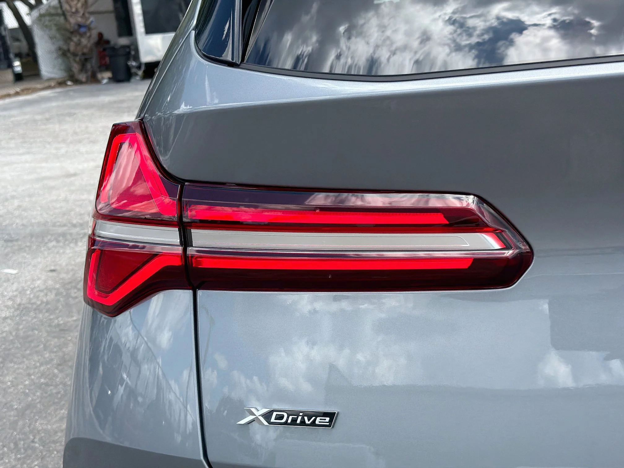 New 2026 Skyscraper Grey Metallic BMW 30 xDrive image 10