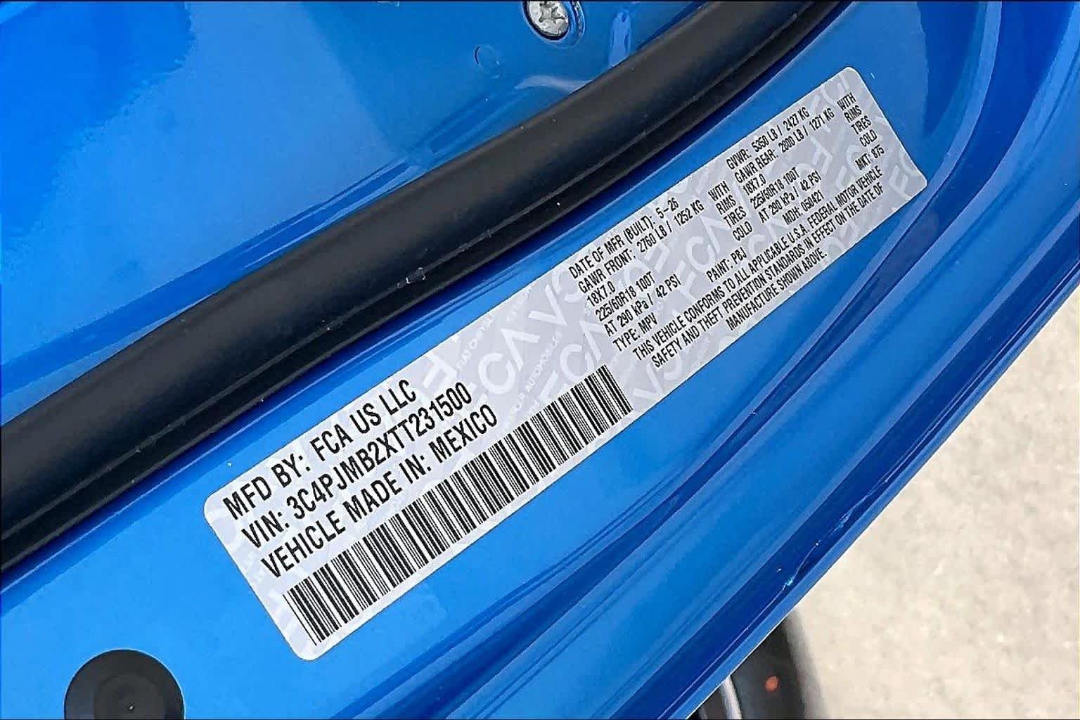 New 2026 Hydro Blue Pearl-Coat Exterior Paint Jeep Laredo image 20