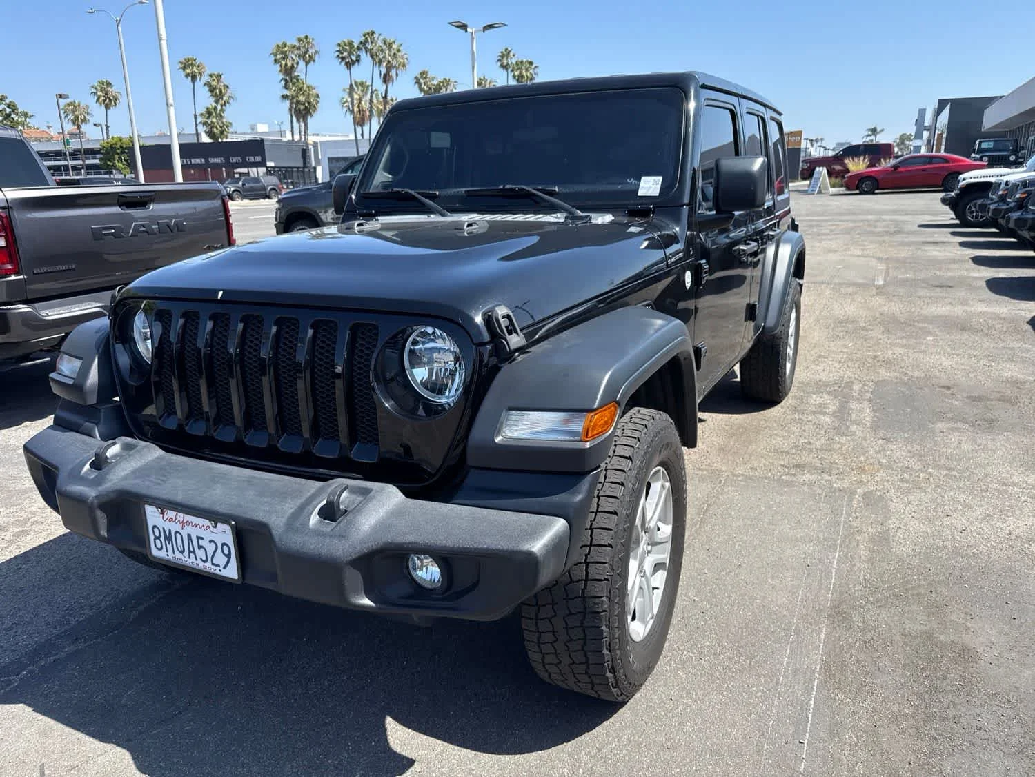 2019 Jeep Wrangler Sport S's photo