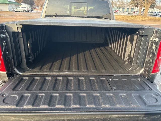 New 2026 Granite Crystal Metallic Clearcoat RAM Limited image 18