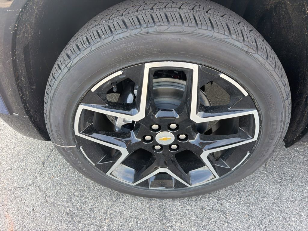 New 2026 Lakeshore Blue Metallic Chevrolet High Country image 9
