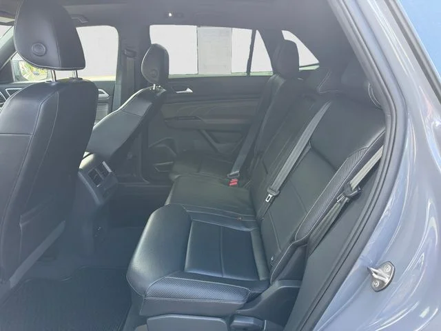 Used 2021 Gray Volkswagen 3.6L V6 SEL R-Line image 13