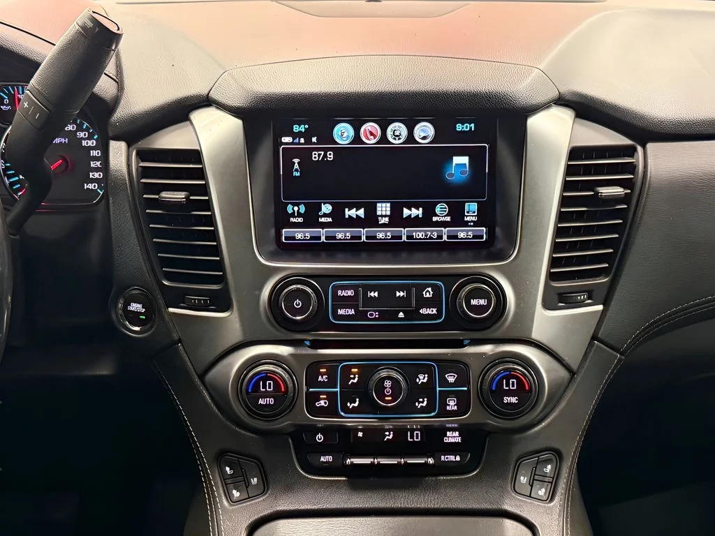 Used 2020 White Chevrolet Premier image 26