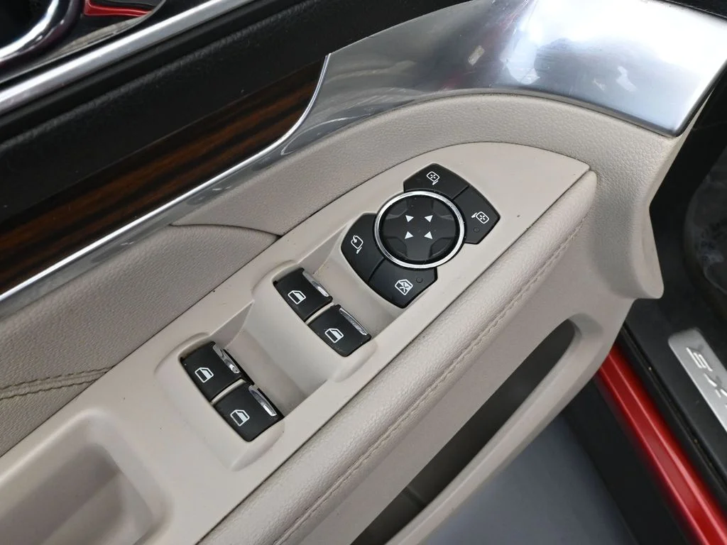 Used 2018 Red Ford Limited image 20
