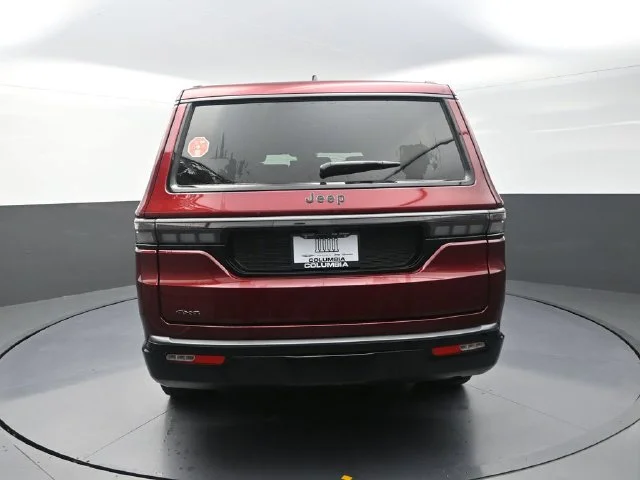 New 2026 Velvet Red Pearl-Coat Exterior Paint Jeep Limited Reserve image 7