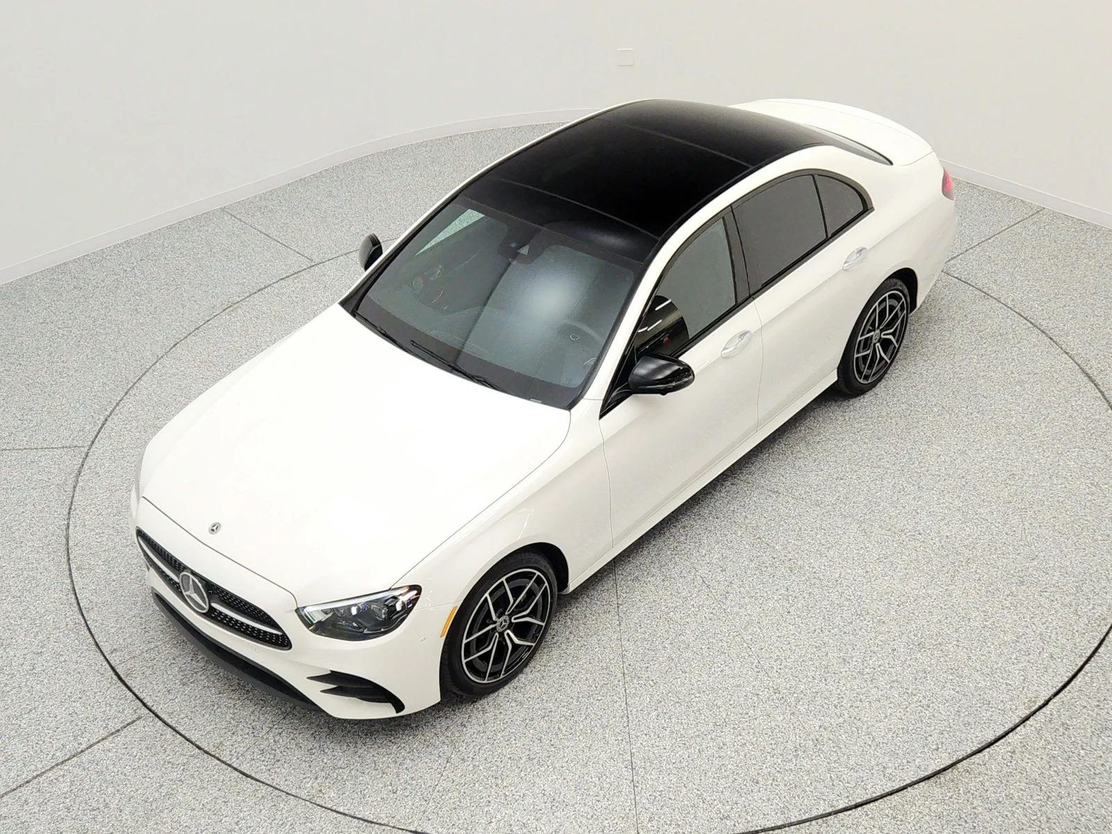 Certified Used 2023 Polar White Mercedes-Benz E 450 4MATIC® Sedan image 23