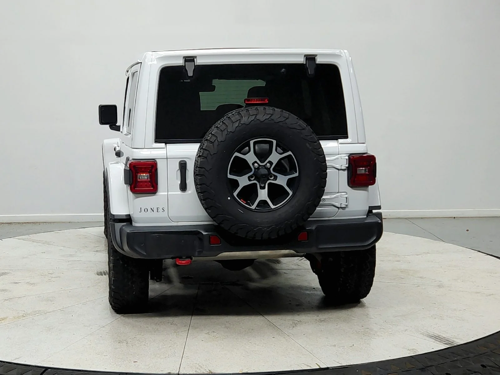 Used 2022 White Jeep Unlimited Rubicon image 7