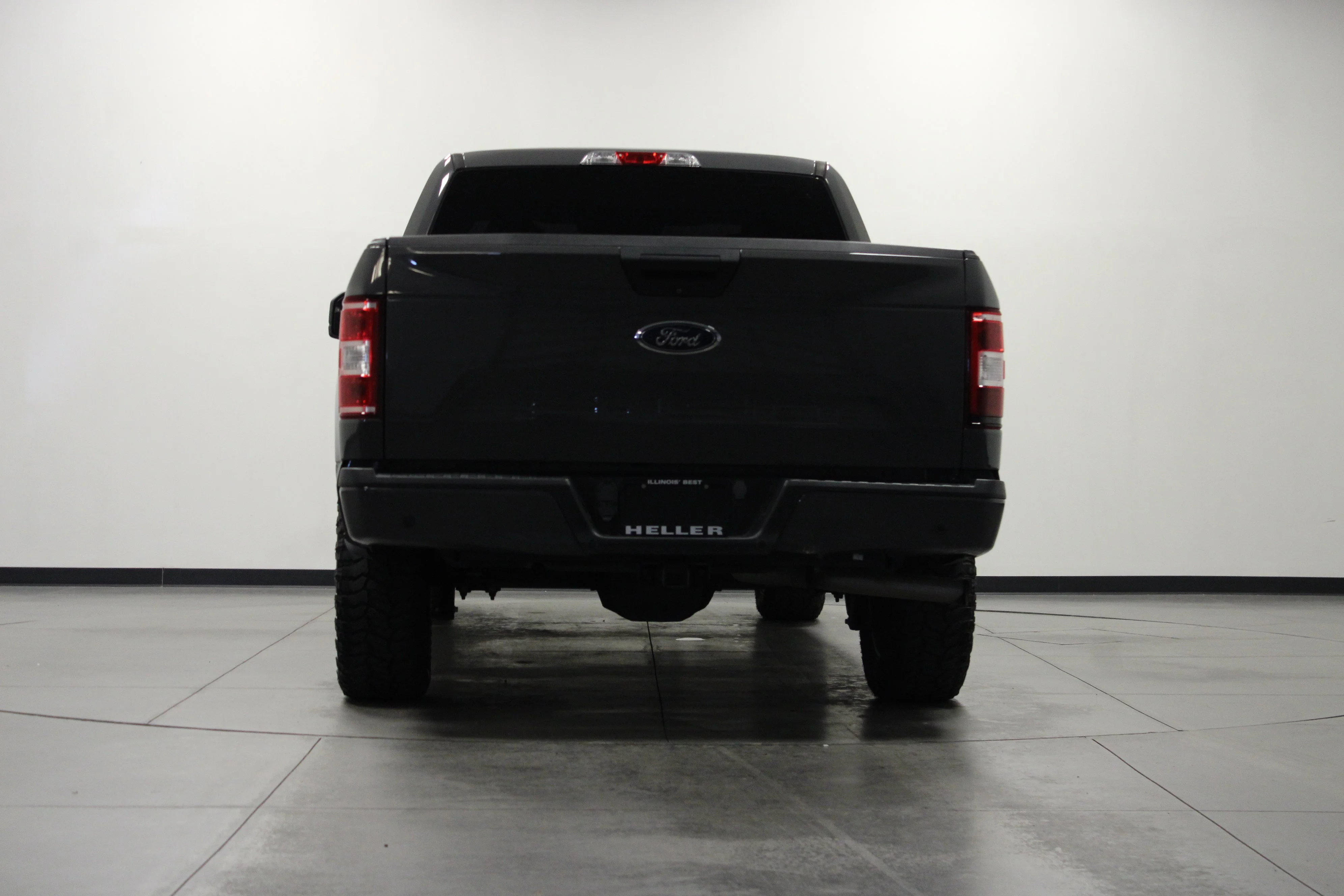 Used 2018 Lead Foot Ford XL image 5