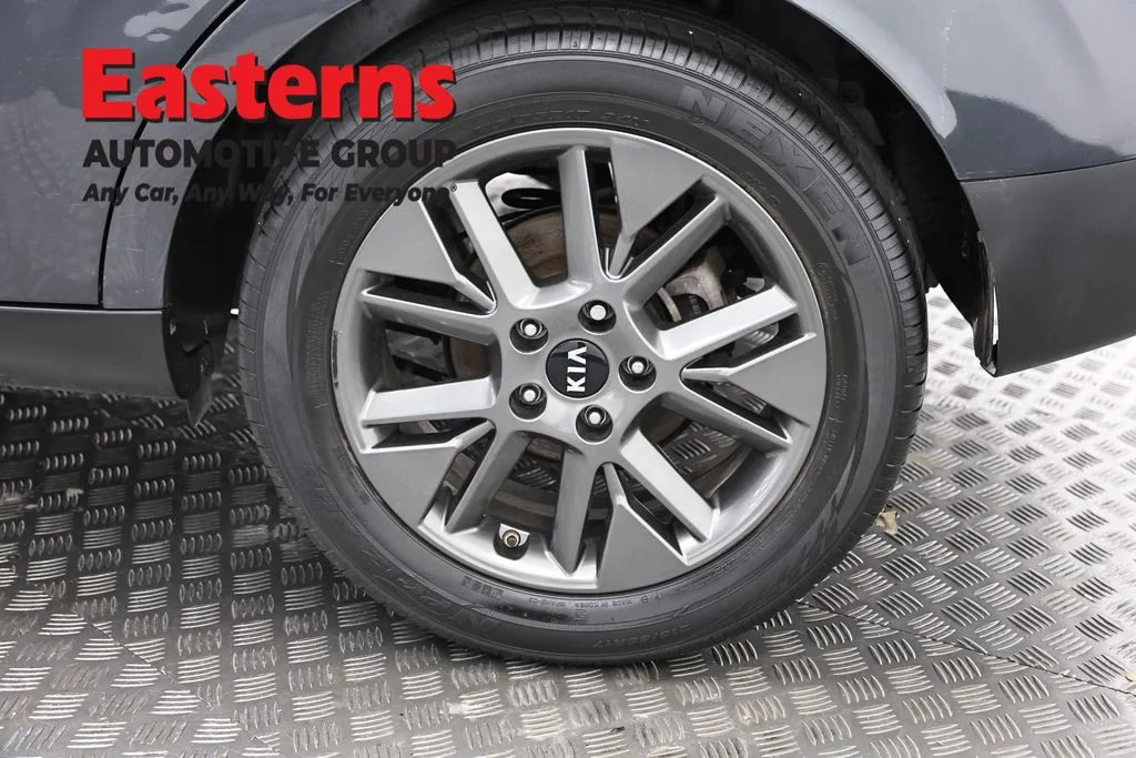 Used 2021 Gray Kia S image 33