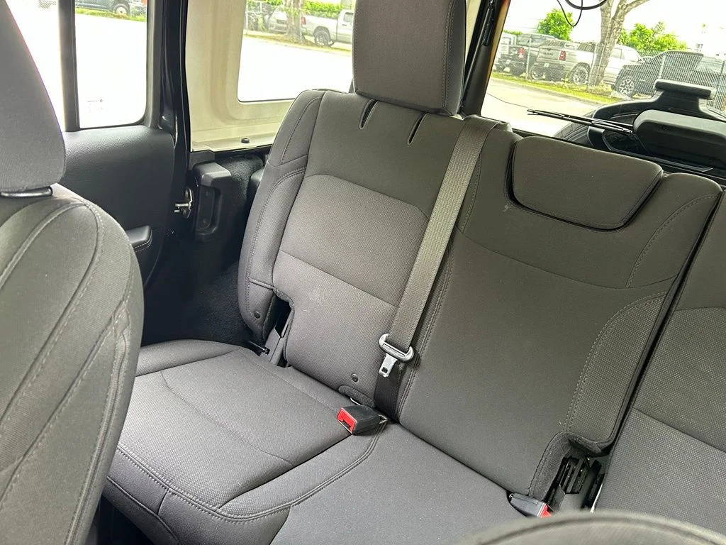 Certified Used 2018 Black Jeep Unlimited Sahara image 14