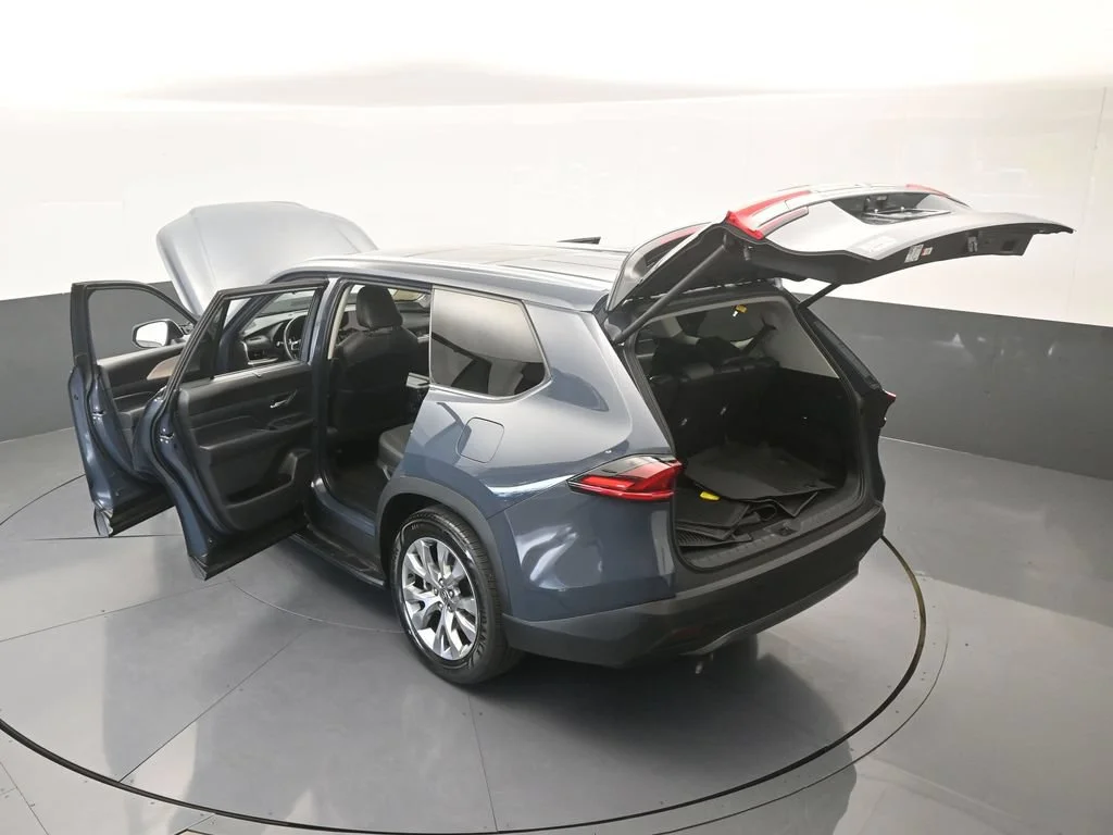 Used 2025 Cloud Toyota Limited image 74