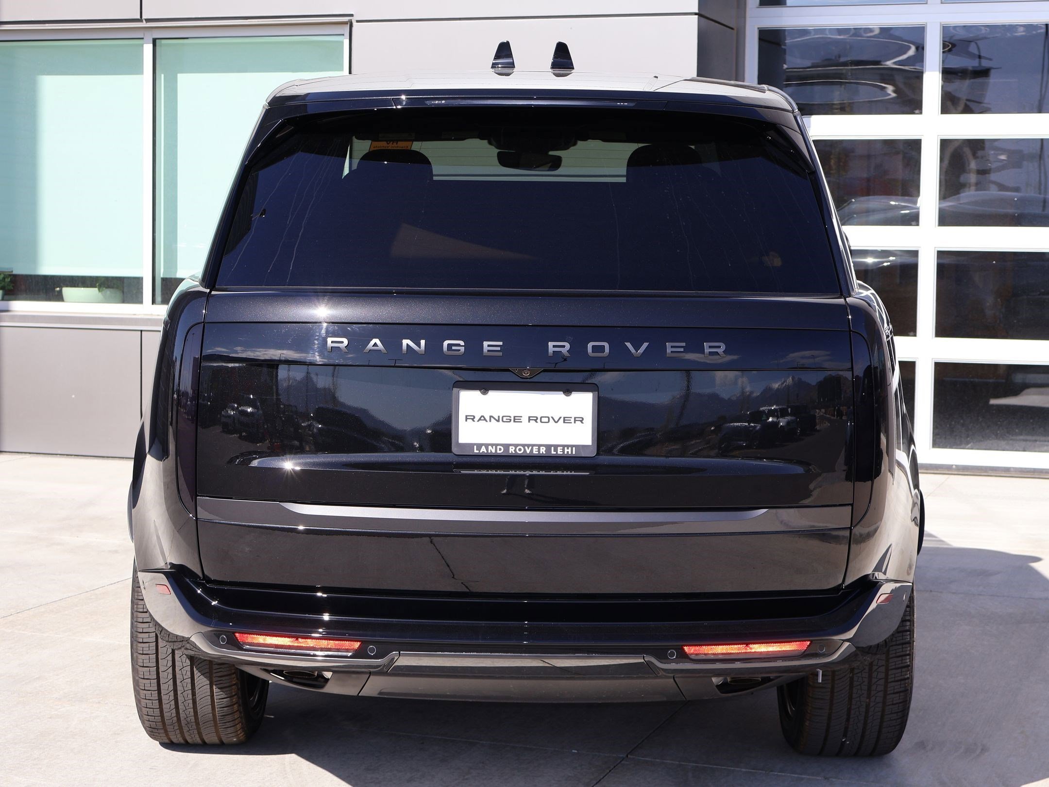 2026 Land Rover Range Rover SE - Photo 7