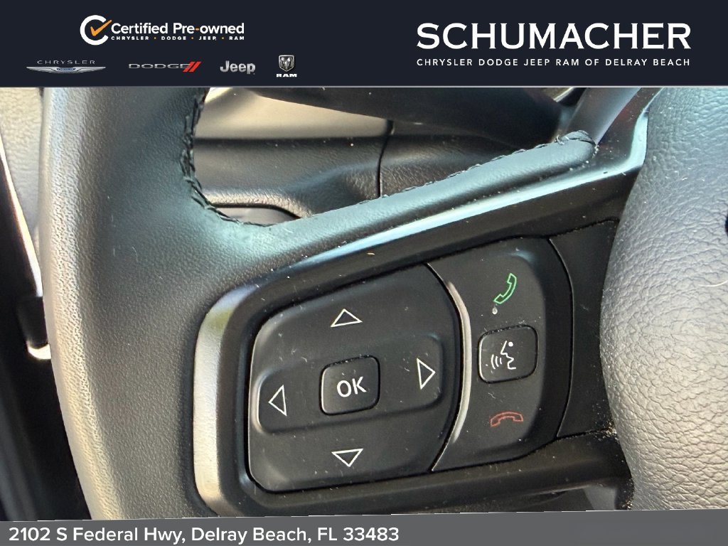 Used 2023 Gray Jeep Sport S image 21