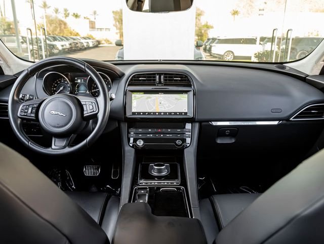 Used 2019 Fuji White Jaguar 25t Premium image 21
