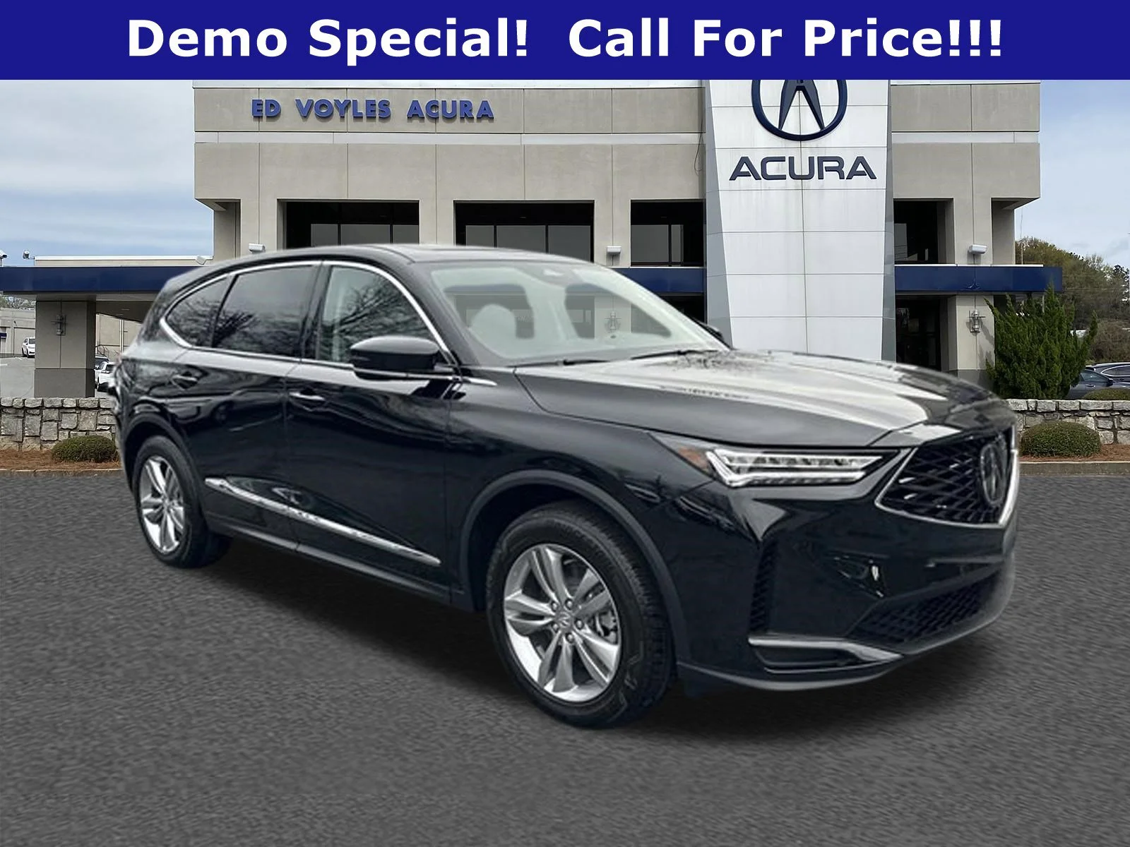 Used 2026 Majestic Black Pearl Acura SH-AWD image 3