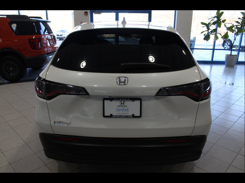 Certified Used 2023 Platinum White Pearl Honda LX image 6