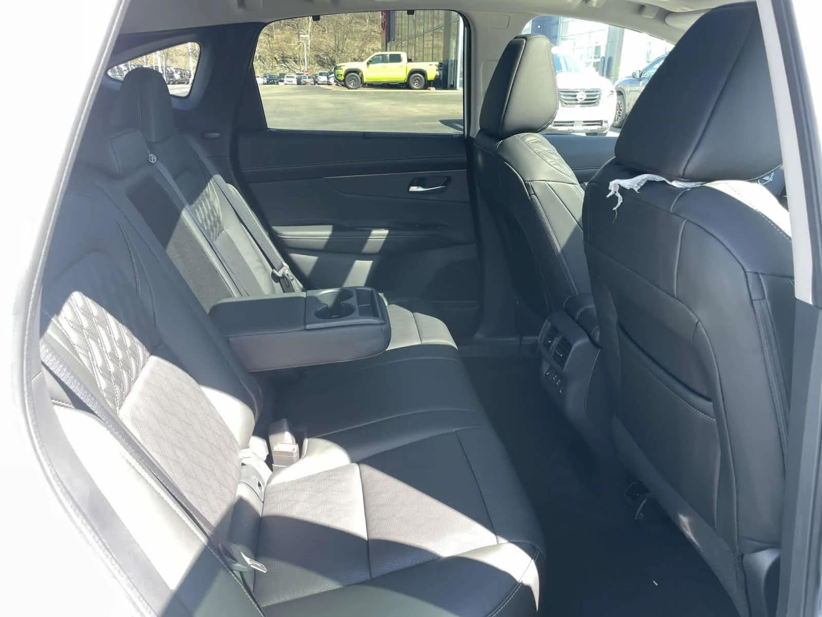 New 2026 Everest White Pearl Tricoat/Super Black Nissan Platinum image 21