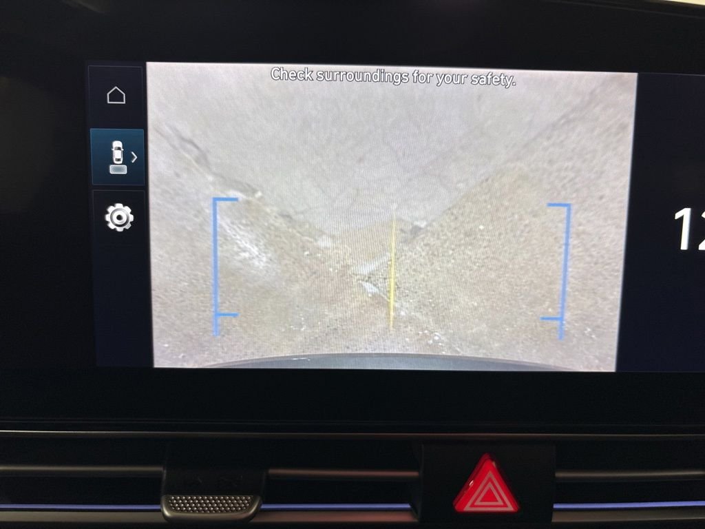 Used 2024 Gray Hyundai SEL image 26