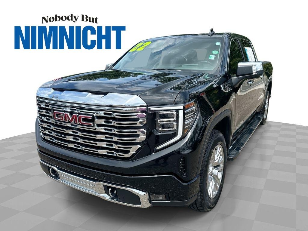 2022 GMC Sierra 4WD Crew Cab Short Box Denali's photo