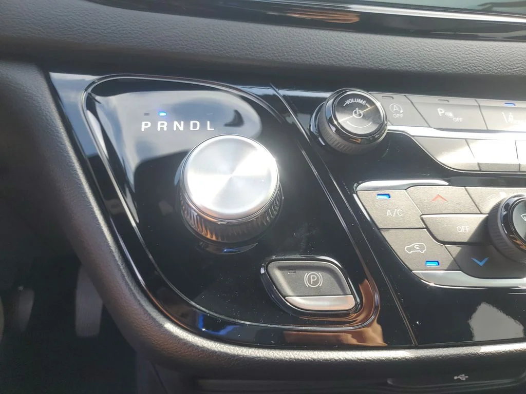 New 2027 White Chrysler LX image 20