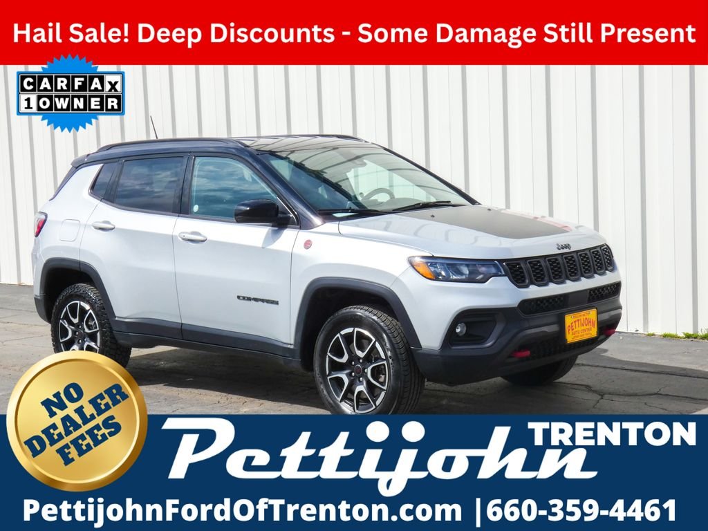 2025 Jeep Compass Trailhawk 4X4's photo