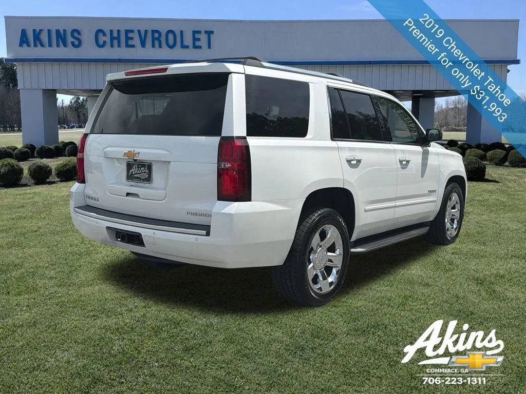 Certified Used 2019 IRIDESCENT PEARL TRICOAT Chevrolet Premier image 6