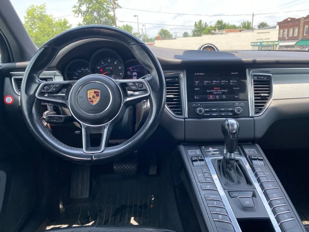 2017 Porsche Macan GTS - Photo 14