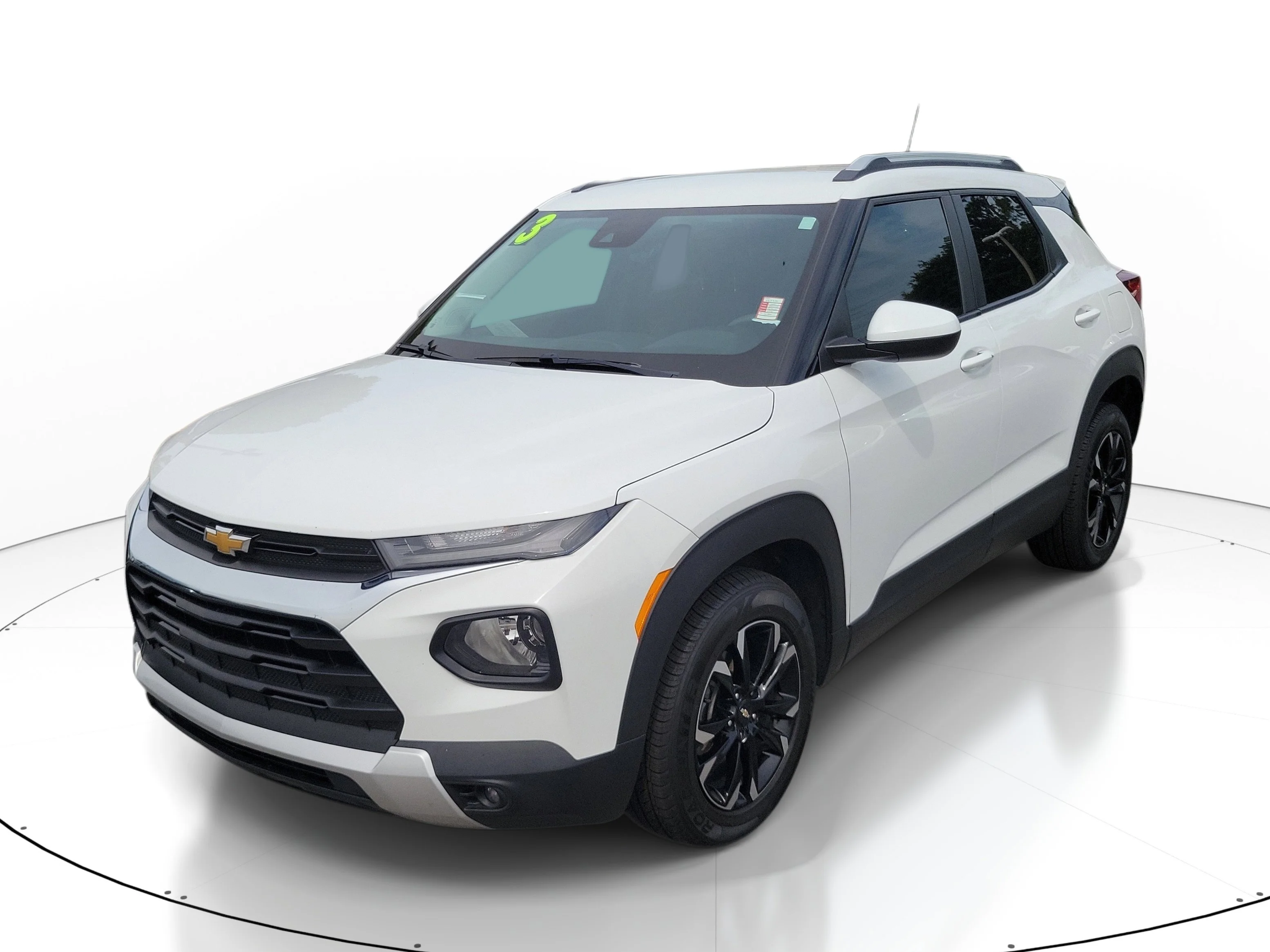 Used 2023 Summit White Chevrolet LT image 3