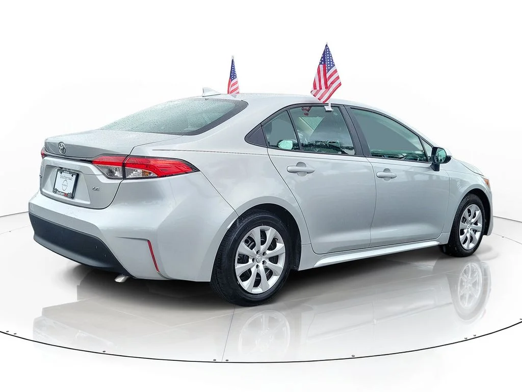 Used 2025 Silver Toyota LE image 7