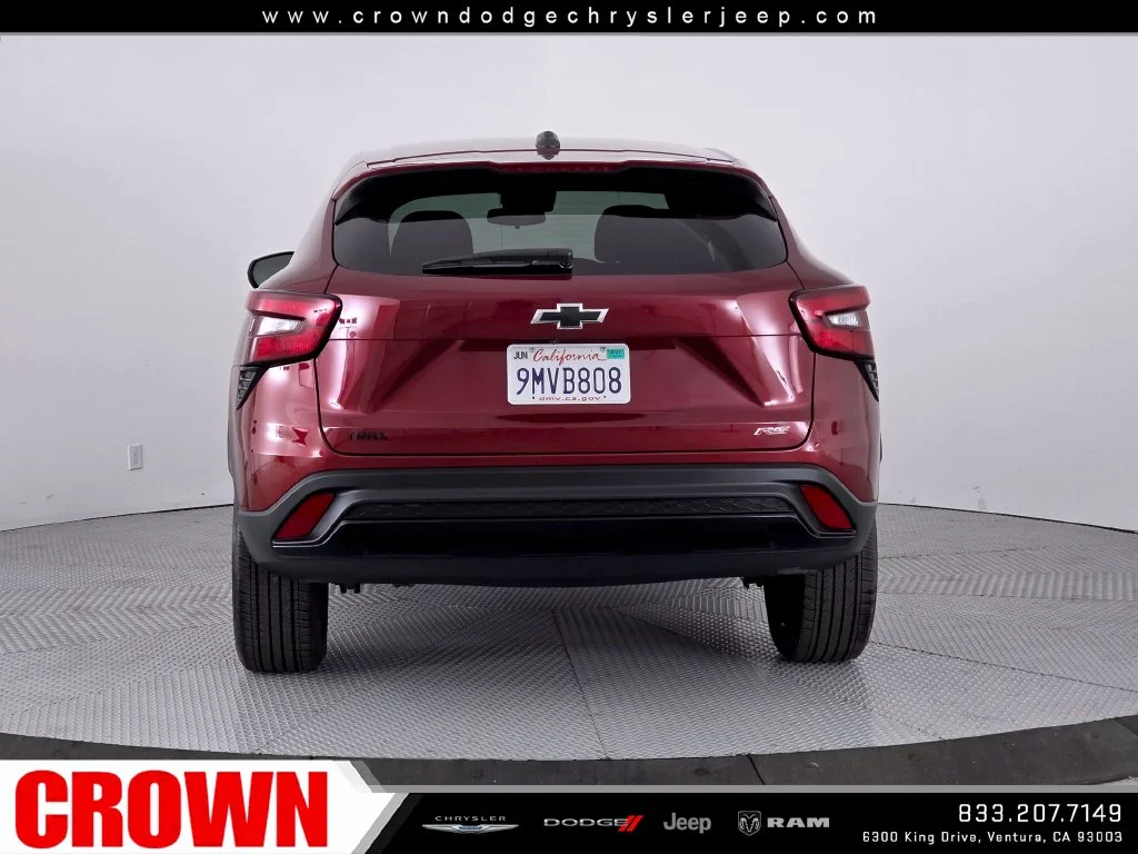 Used 2025 Red Chevrolet 1RS image 6