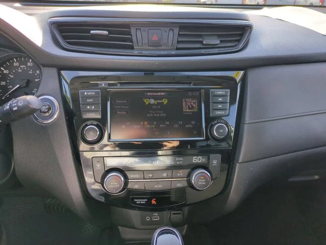 Used 2018 Gray Nissan SV image 20