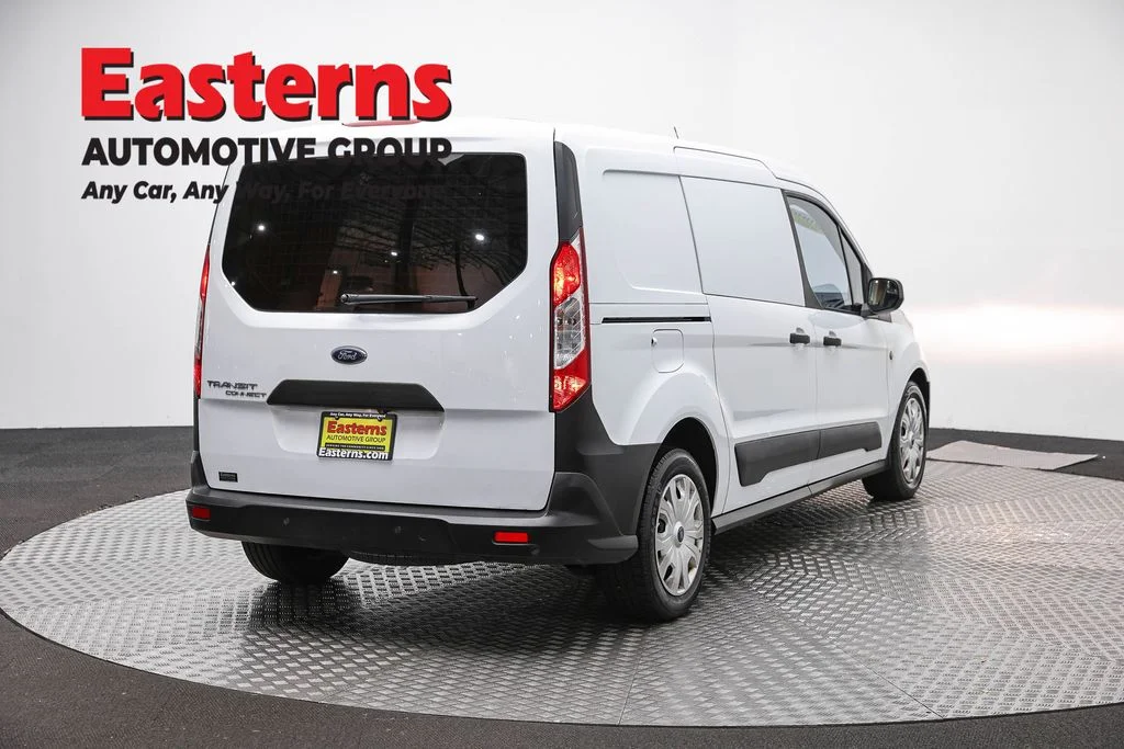 Used 2019 White Ford XL image 5