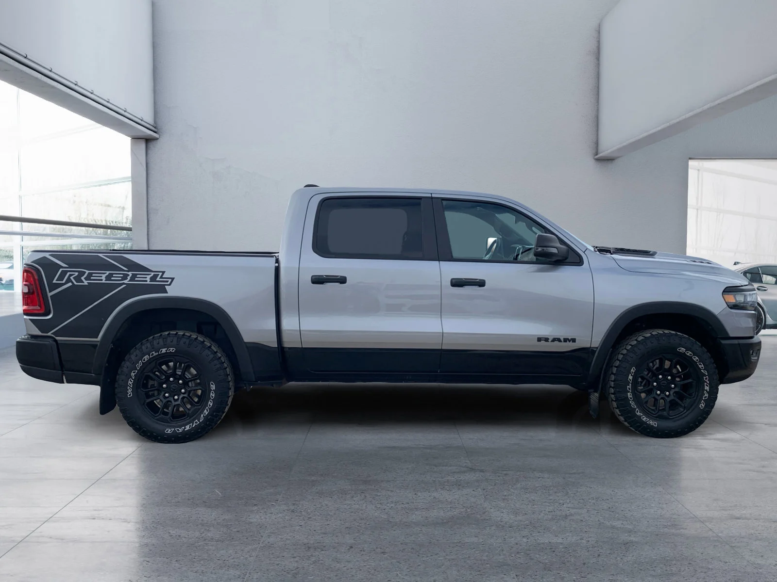 Certified Used 2025 Billet Silver Metallic Ram Rebel image 6