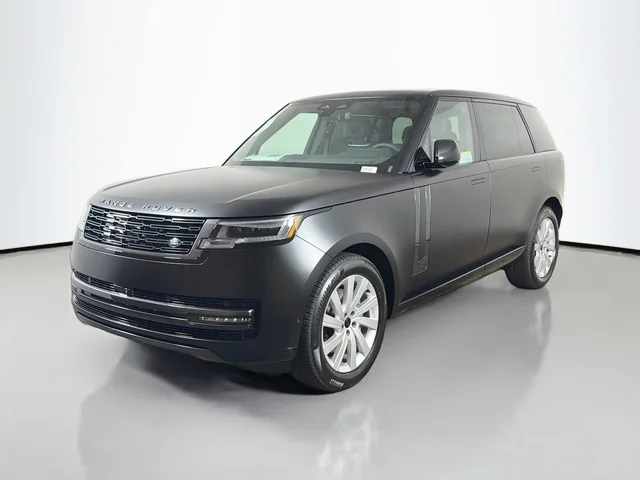 2026 Land Rover LWB SE