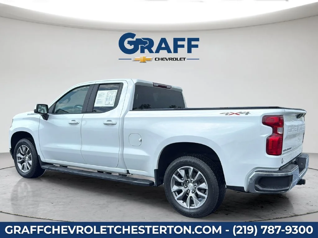 Used 2020 SUMMIT WHITE Chevrolet LT image 14