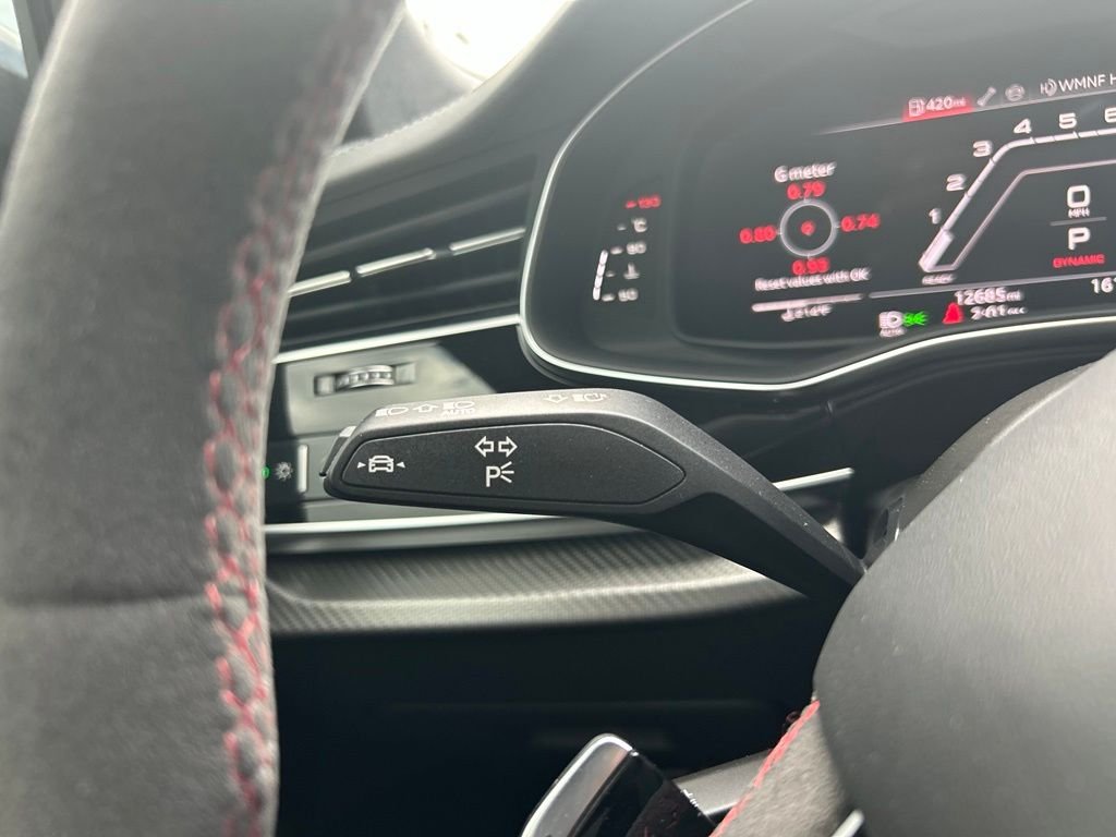 Used 2024  Audi 4.0T image 22