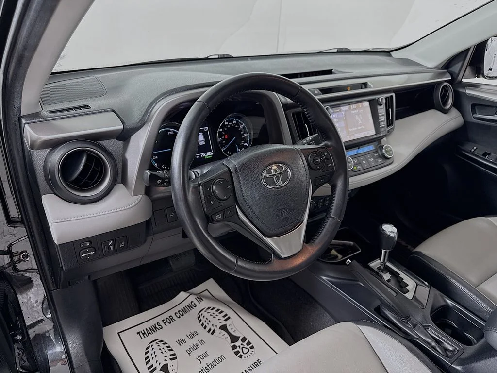 Used 2016 Black Sand Pearl Toyota Limited image 9