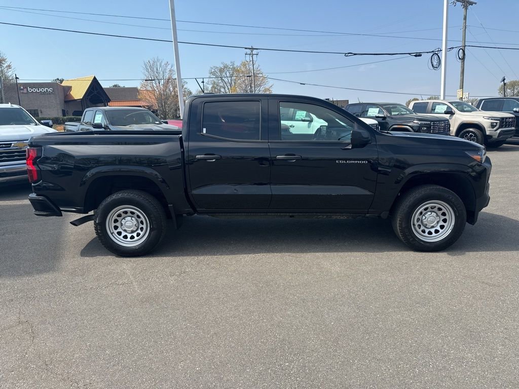 View vehicle photo 6