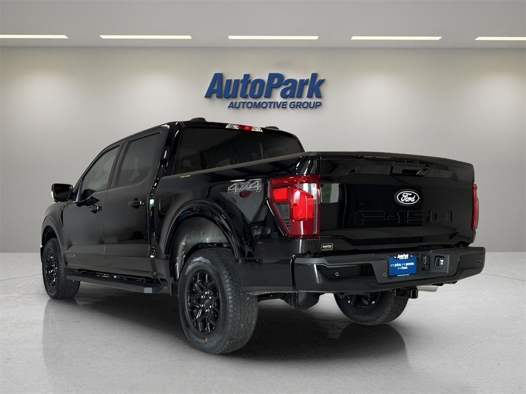 2025 Ford F-150 XLT photo 3