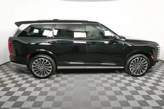 New 2026 Abyss Black Pearl Hyundai Calligraphy AWD image 2