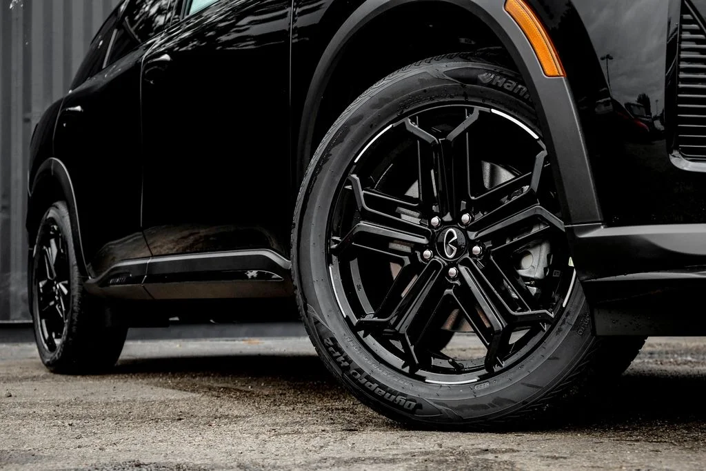 New 2027 MINERAL BLACK INFINITI Sport AWD image 7