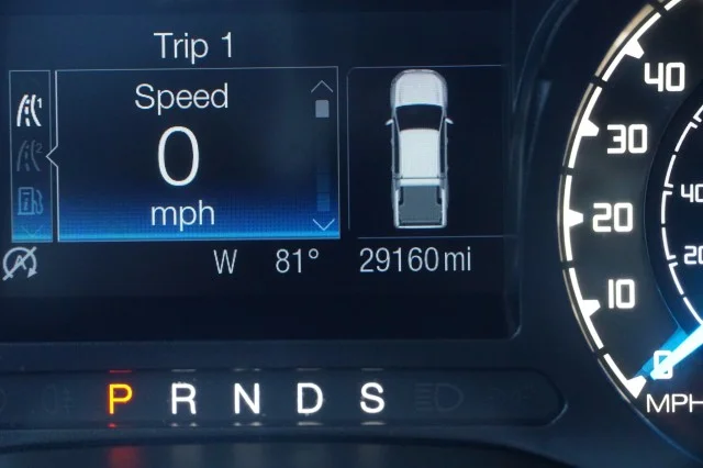 Used 2022 Oxford White Ford XLT image 31