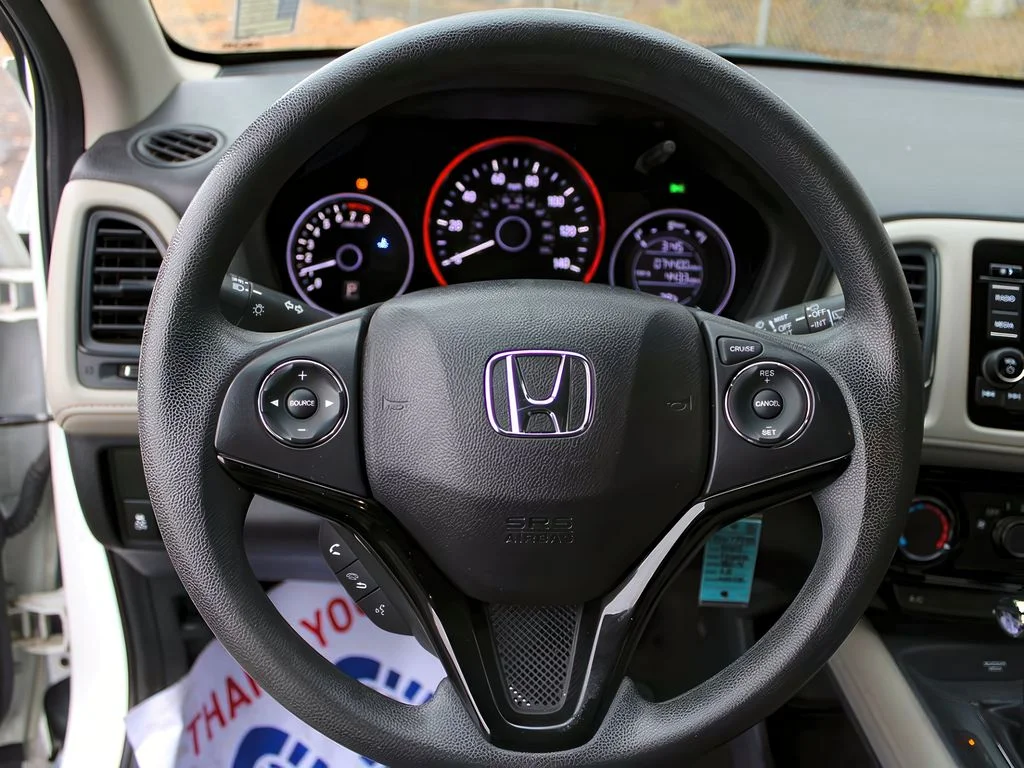 Used 2022 Platinum White Pearl Honda LX image 14