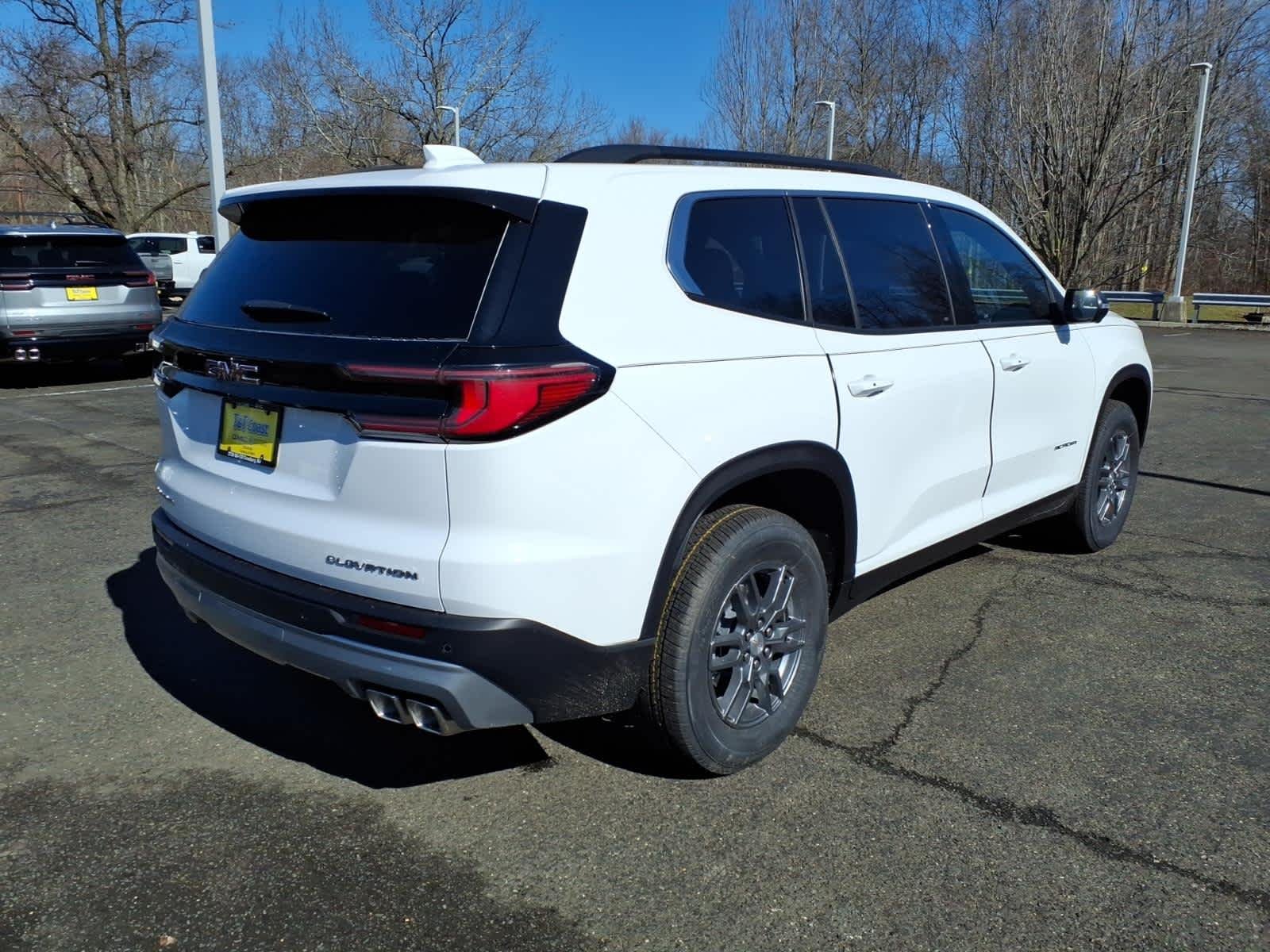 New 2026 Summit White GMC Elevation image 6