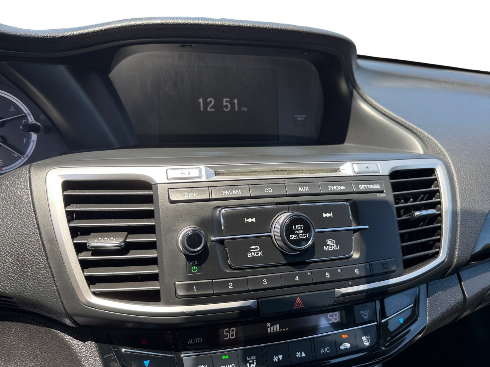 Used 2017 Silver Honda LX image 12