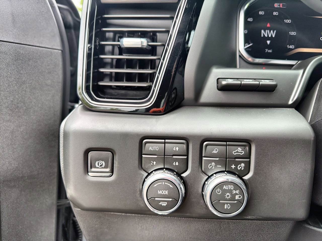 New 2026 Sterling Metallic GMC AT4X image 15