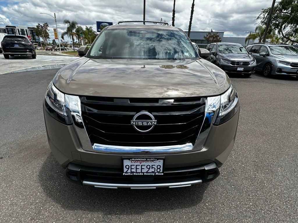 Used 2023 Beige Nissan Platinum image 3