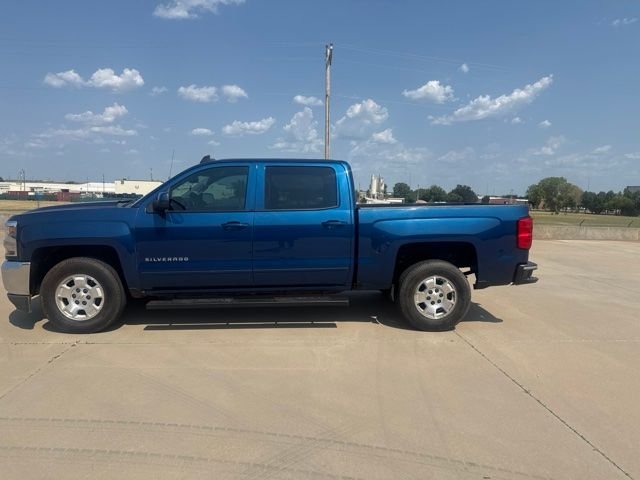 Used 2017 Blue Chevrolet LT image 8