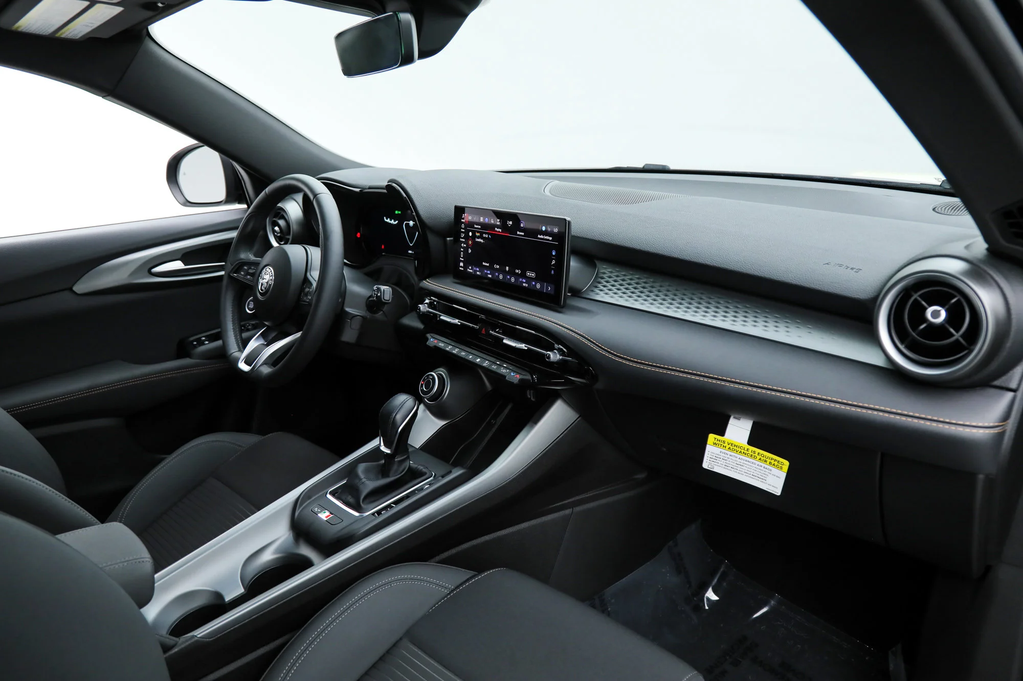 2025 Alfa Romeo Tonale Base - Photo 11