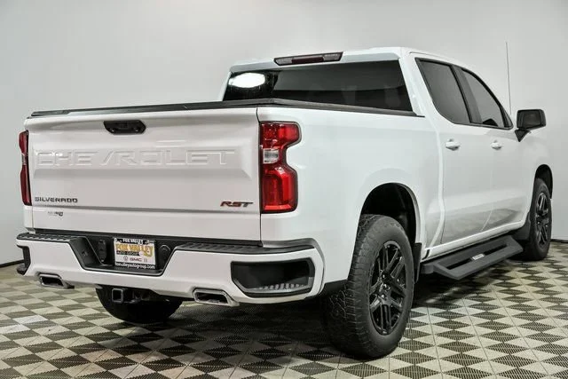 2023 Chevrolet Silverado 1500 RST - Photo 7